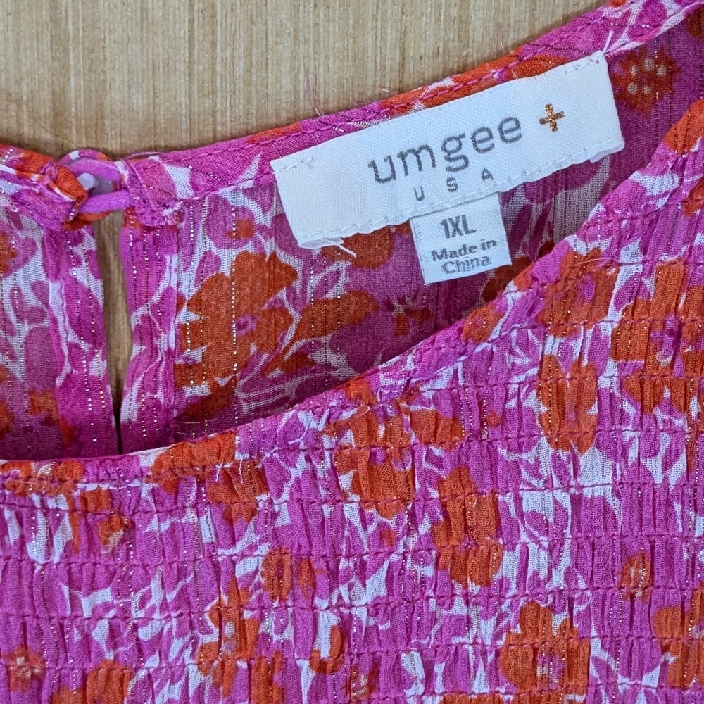 Umgee Boho Tropical Ruffle Hot Pink Floral Smocked Mini Dress 1X Metallic Stripe - Picture 3 of 8